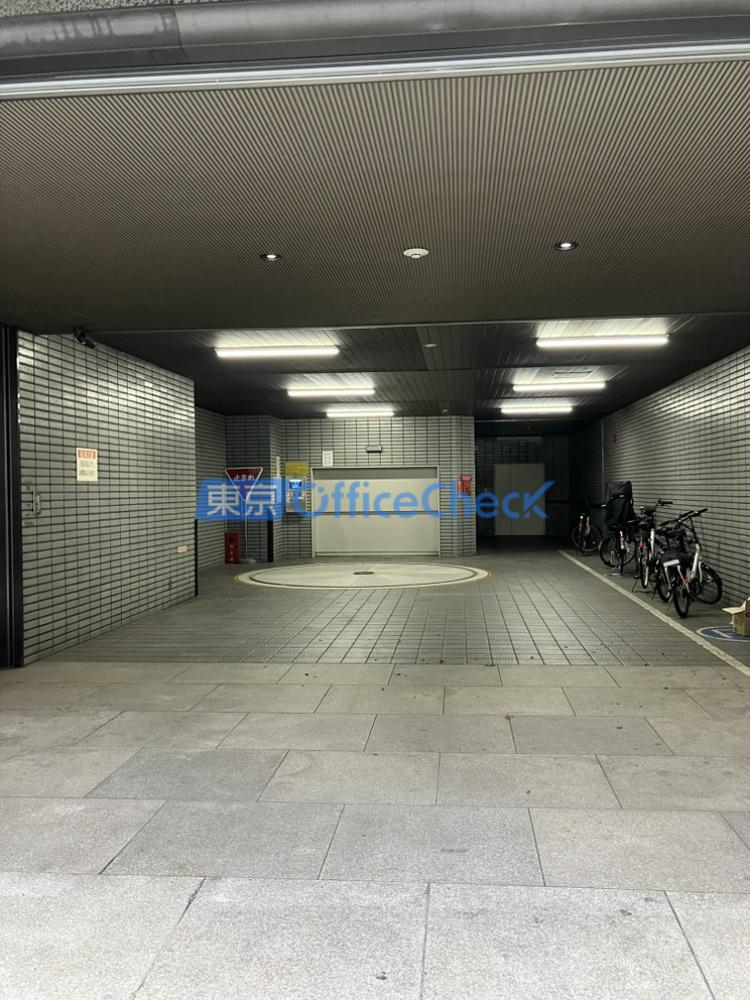 西新宿松屋ビル