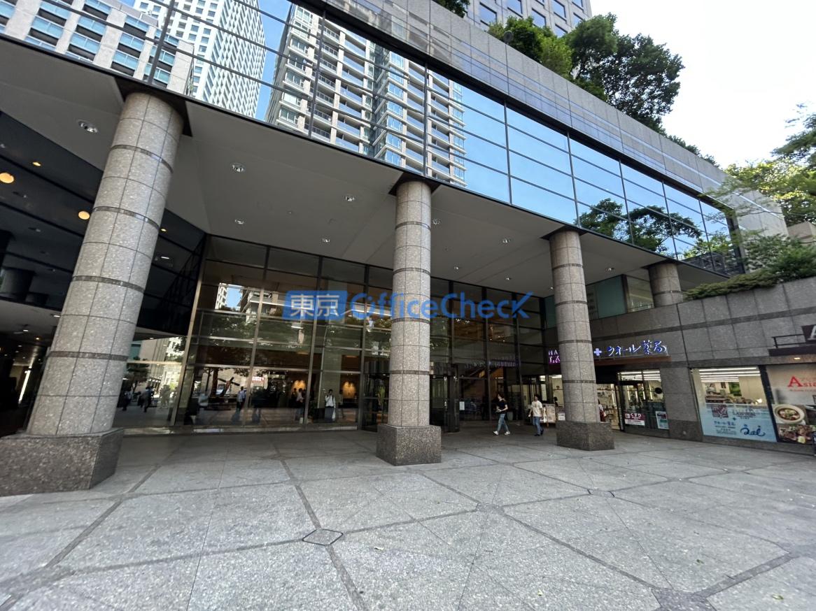 城山トラストタワー