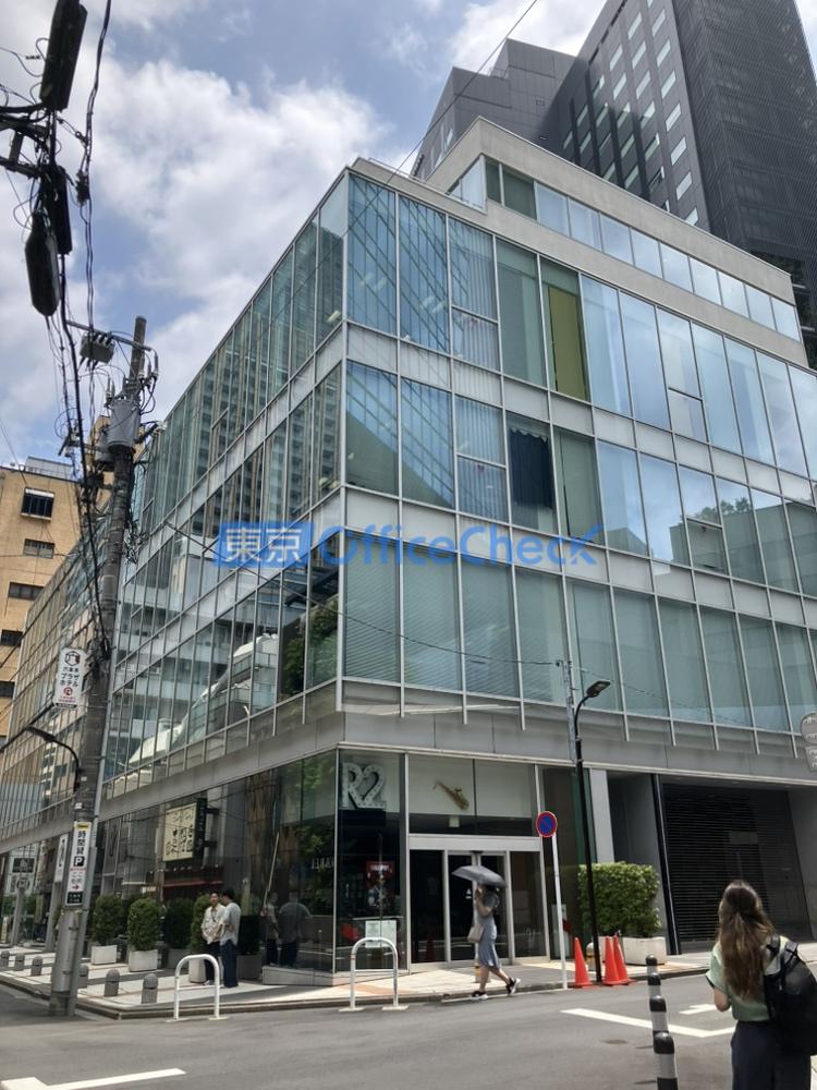 ラウンドクロス六本木