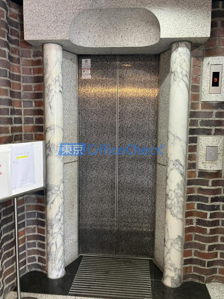 テラアシオス青山