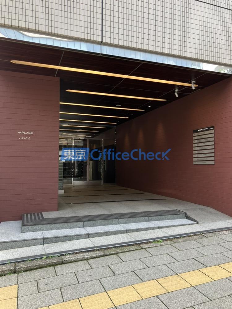 A-PLACE渋谷南平台