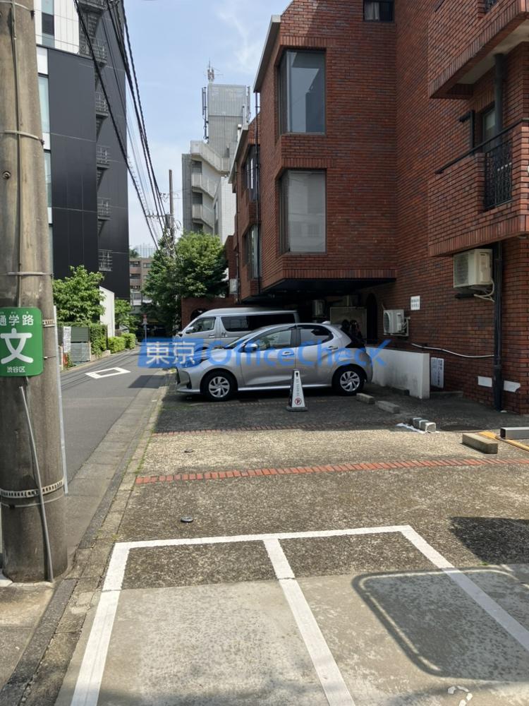 ニュー千駄ヶ谷マンション