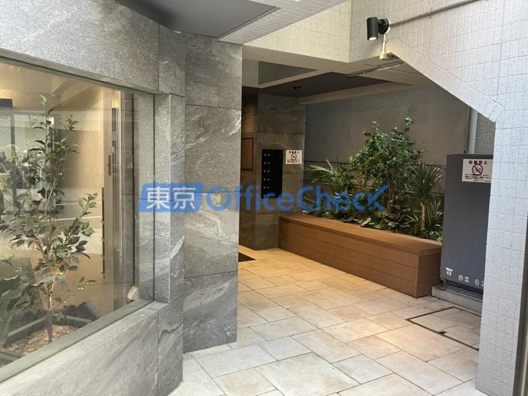 THE GATE 新宿御苑