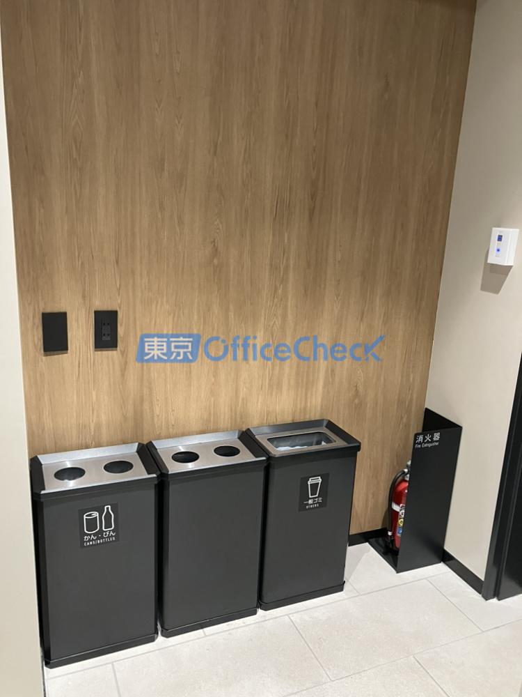 新宿やわらぎビル