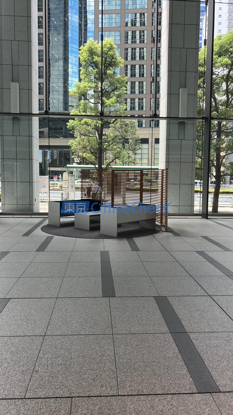 新宿フロントタワー